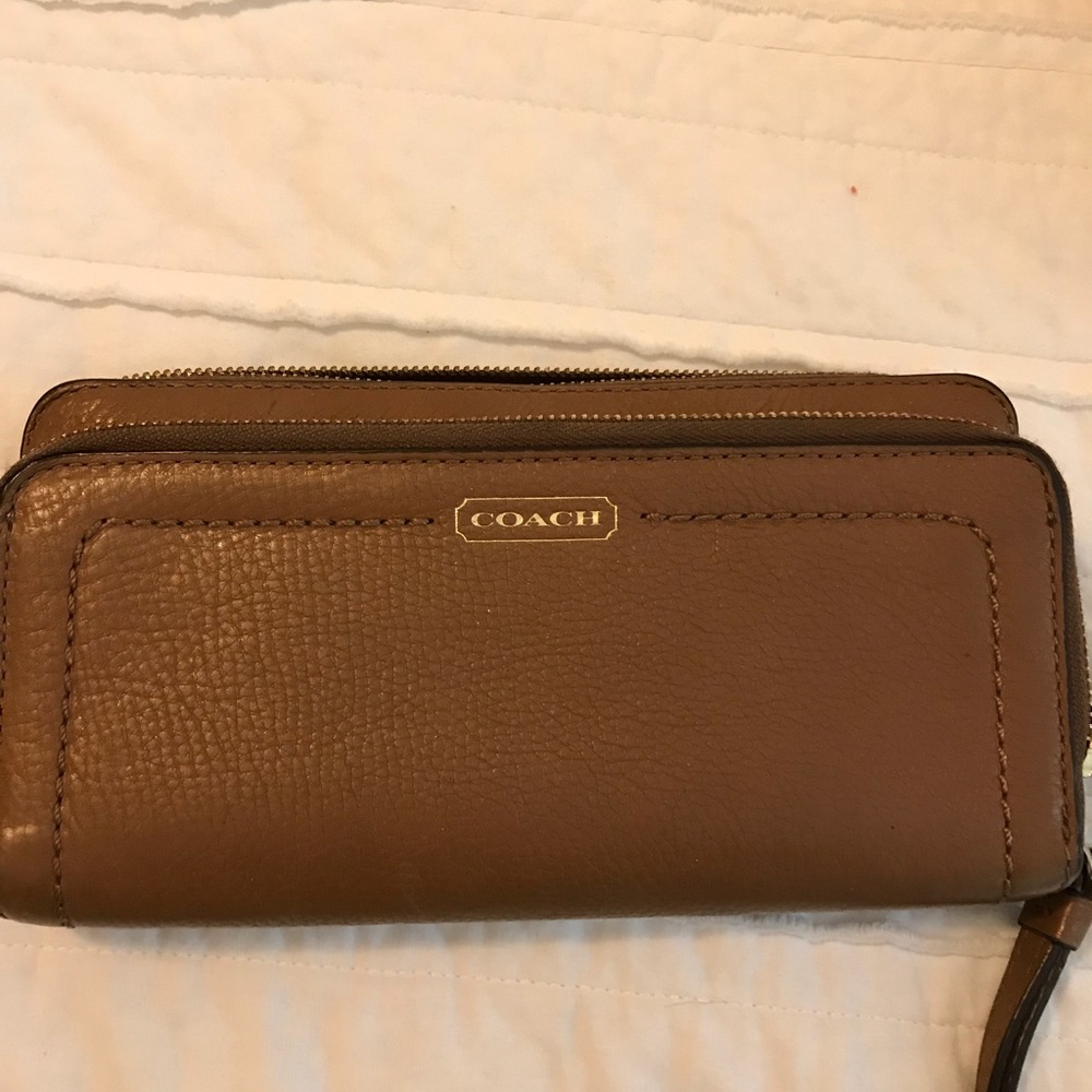 Coach brown leather wallet. Barely used
